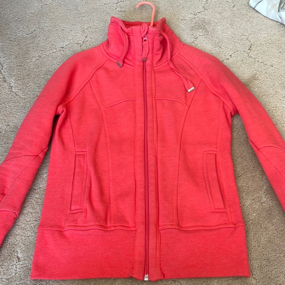 Women’s zip up with thumb holes